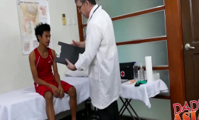Twink Daddy measures patients' asses