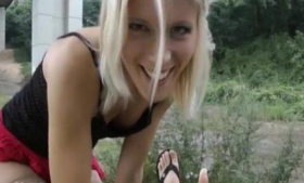 The nastiest blonde sucking outside