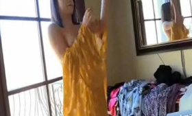 Teenage amateur Kylie tries on sexy outfits naked