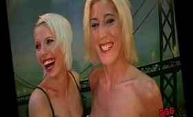 The two blonde babes love to kiss and jizz