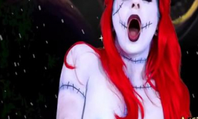 Sucking cocks by a Gothic doll